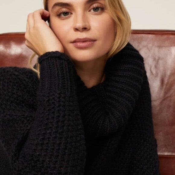 The Odells Slouch OVERSIZED Turtleneck Sweater Small Black - Picture 6 of 12